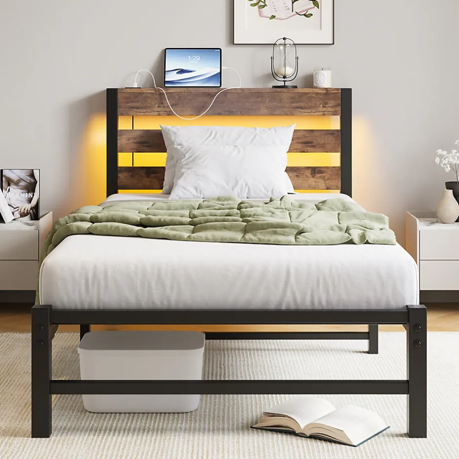 Okwish Lit Simple 90x200 cm, Lit Métal Ado avec Éclairage LED et Prises USB, Rangement dessous, Sans Matelas, Métal et Bois, Noir, Brun