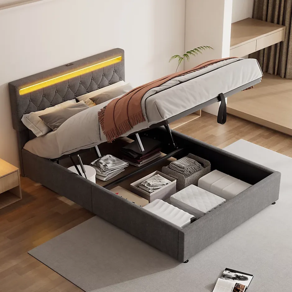 Redom Lit 140x200 cm avec rangement hydraulique, tête rembourrée en lin gris, éclairage LED et ports USB/USB-C New