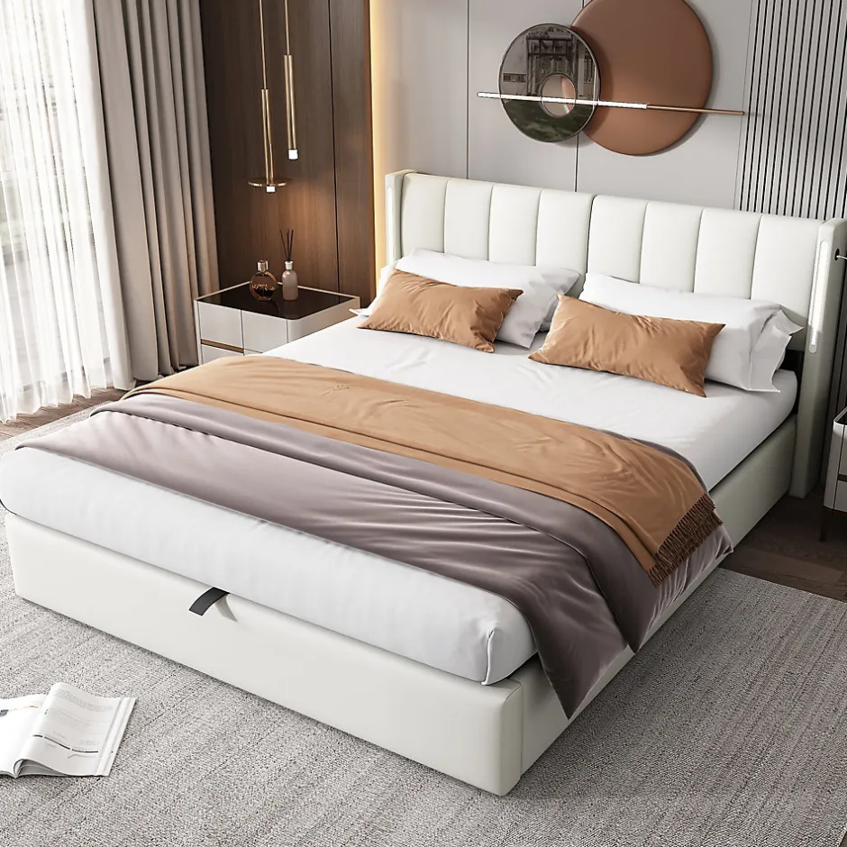 Redom Lit 140x200 cm avec tete reglable 0deg 30deg et eclairage LED dimmable, port USB et revetement PU blanc Outlet