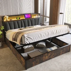 Redom Lit 160x200 cm avec tête de lit LED contrôlable par application, prises USB et coffre, cadre métal gris