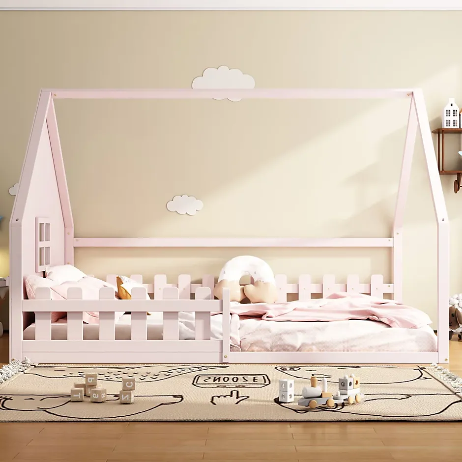 Redom Lit 140x200 cm en pin et MDF forme maisonnette avec garde-corps intégré, coloris rose, design enfant sécurisé Clearance