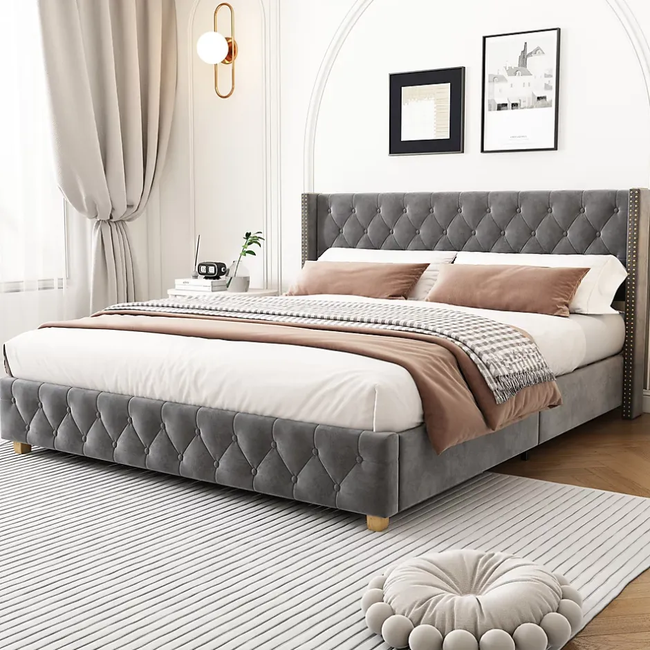 Redom Lit 160x200 cm tapissé velours gris avec tête capitonnée, ornements clous et pieds en bois robustes Outlet
