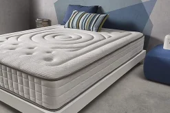 Simpur Low Cost Matelas mousse 120x190 Imperial Cachemire, 25 cm, confort multizone, accueil moelleux, ferme, anti-acarien et hypoallergénique Outlet