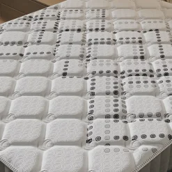 November Sleep Matelas Ressorts Ensachés 120x190 cm ELIHA Epaisseur 20 cm Discount