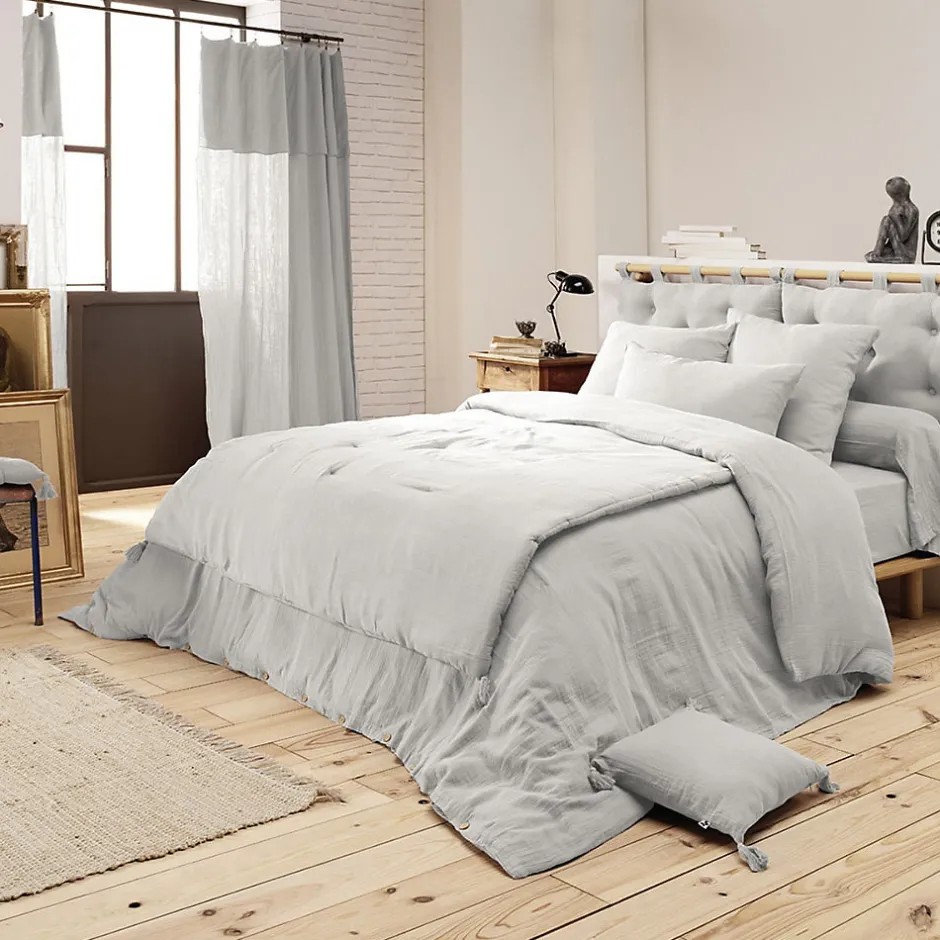 Altobuy OUREA - Couvre-pied 150x150cm Capitonné Gaze de Coton Nuage