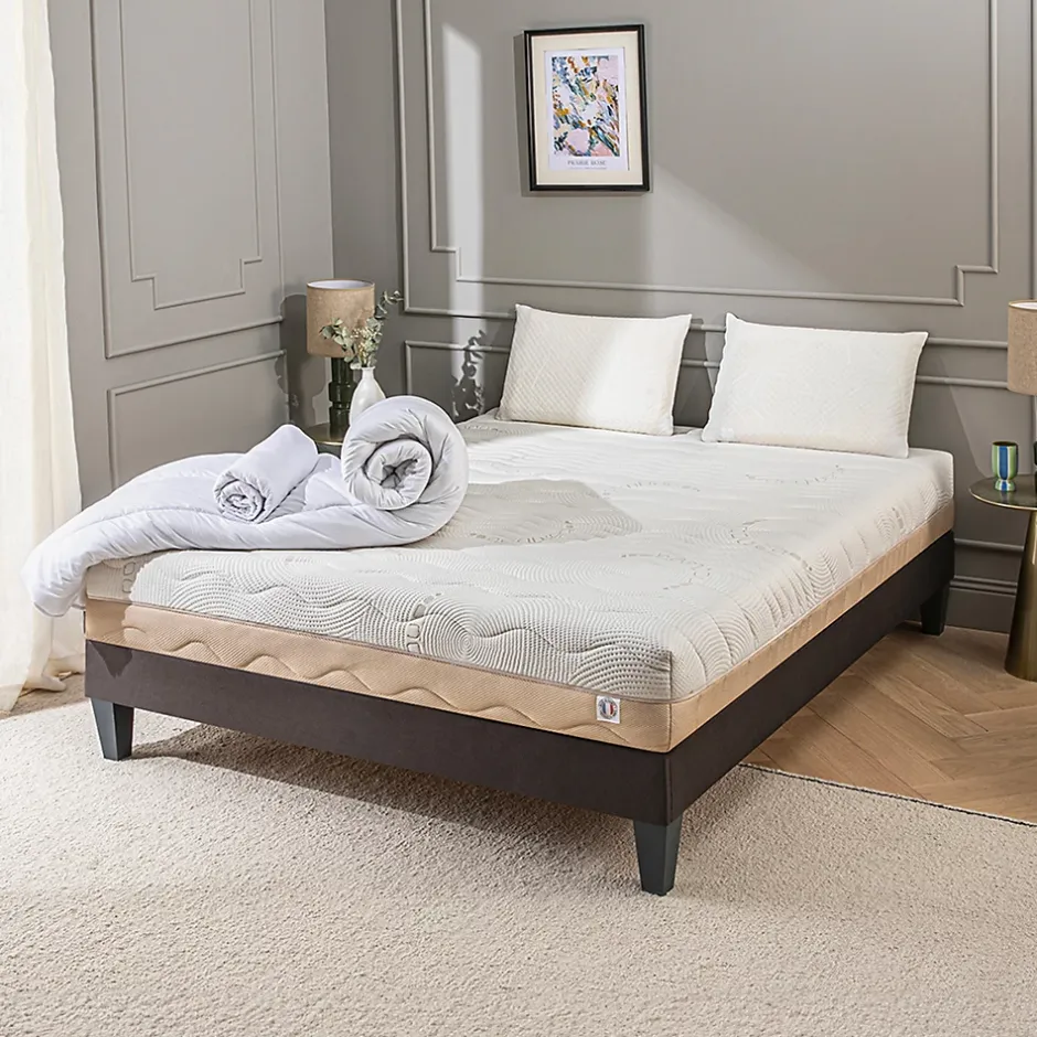 Bellecour Pack Leman 140x200 cm Matelas Mousse + Sommier Bois + Accessoires Hot