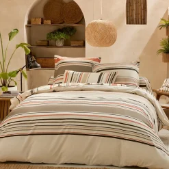Linnea Parure de lit 3 pièces : housse 300x240 cm et taies 65x65 cm coton HUGO beige/corail New