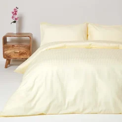 Homescapes Parure de lit satin rayé en coton égyptien 330 fils jaune pâle, 200x200cm - New