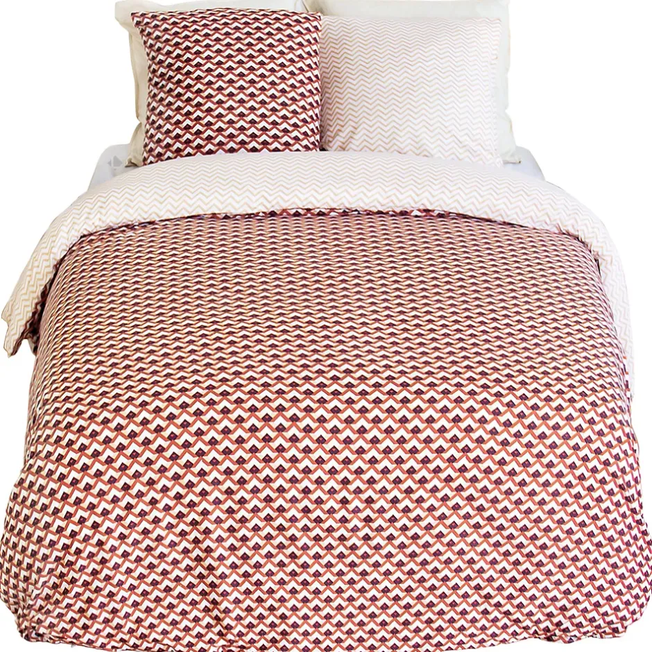 Linnea Parure de lit 240x220 cm en microfibre TIAGOH rouge motif géométrique 3 pièces Sale