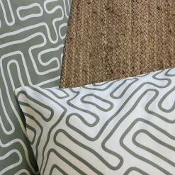 Linnea Parure de lit 240x220 cm en microfibre PARCHEMIN vert motif graphique 3 pièces