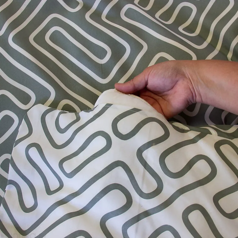Linnea Parure de lit 140x200 cm en microfibre PARCHEMIN vert motif graphique 2 pièces Clearance