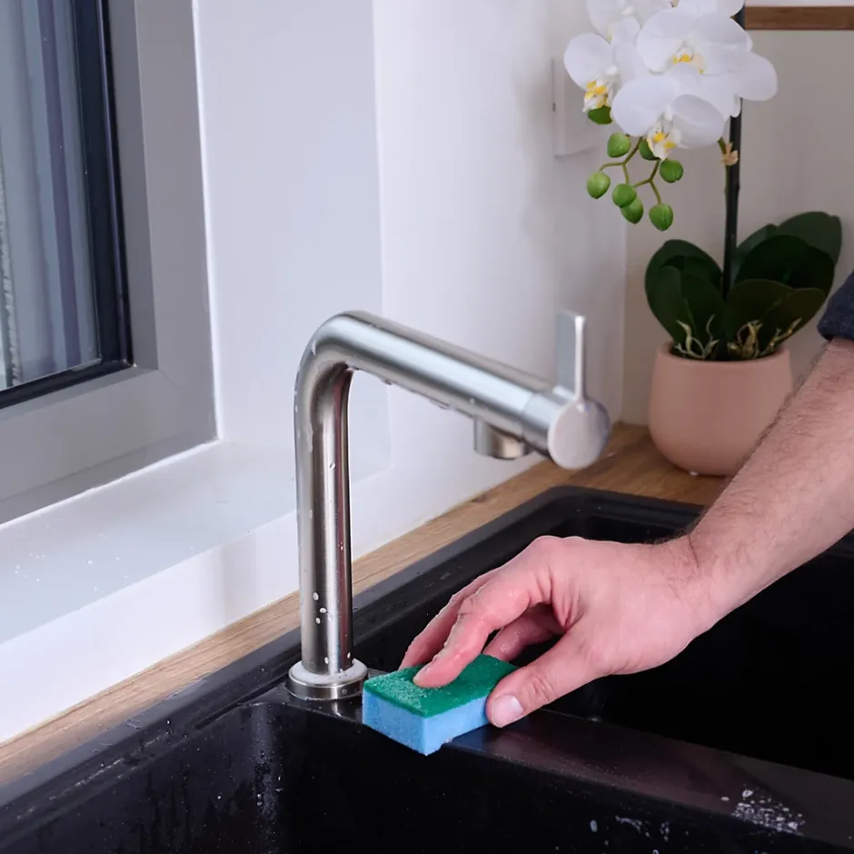 Éponge synthétique à récurer multi-usages L.13 x l.8,4 x ep.2,4 cm multicouleur vendue par 20 pièces New