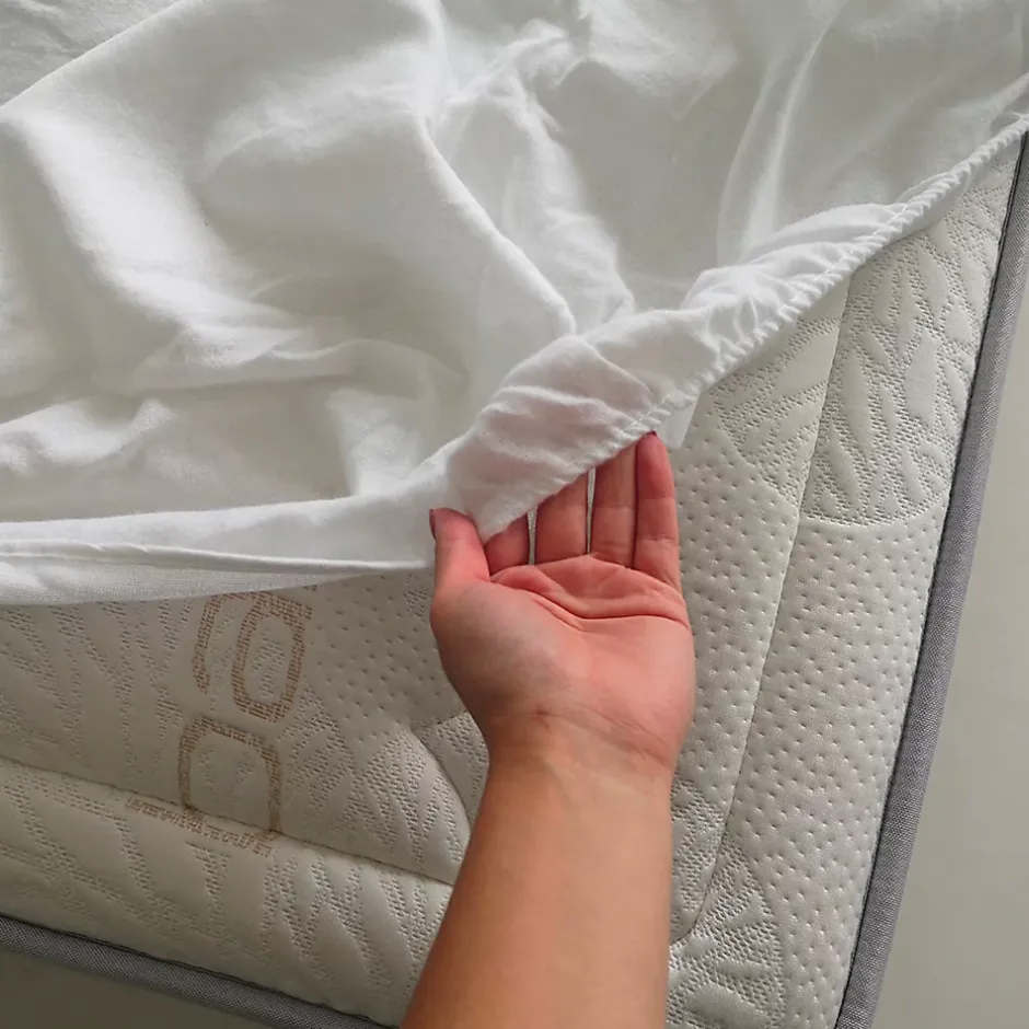 Olympe Literie Protège matelas absorbant Songe en coton 90x190 cm Hot