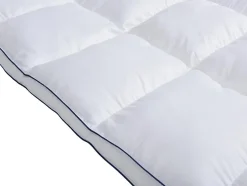 Vente-unique Surconfort de matelas anti-acariens 2 places - 140 x 190 cm - Enveloppe satin 120 fils/cm2 - garnissage 1000gr/m2 - Blanc Best