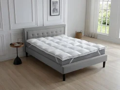 Vente-unique Surconfort de matelas anti-acariens 2 places - 140 x 190 cm - Enveloppe satin 120 fils/cm2 - garnissage 1000gr/m2 - Blanc Best
