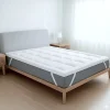 The White Stone Surmatelas Simple Protège-Matelas Matelassé avec Garnissage 800 g/m² avec Sangles Élastiques d'Angle 90x200 Sale