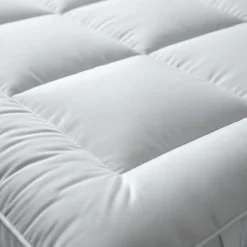 The White Stone Surmatelas Simple Protège-Matelas Matelassé avec Garnissage 800 g/m² avec Sangles Élastiques d'Angle 90x200 Sale