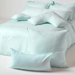 Homescapes Taie d'oreiller à volants bleu satin rayé en coton égyptien 330 fils, 50x75 cm -