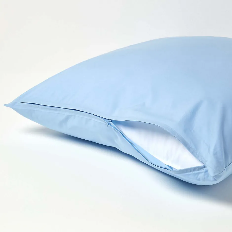 Homescapes Taie d'oreiller bleu 100% coton égyptien 200 fils, 60x60 cm -