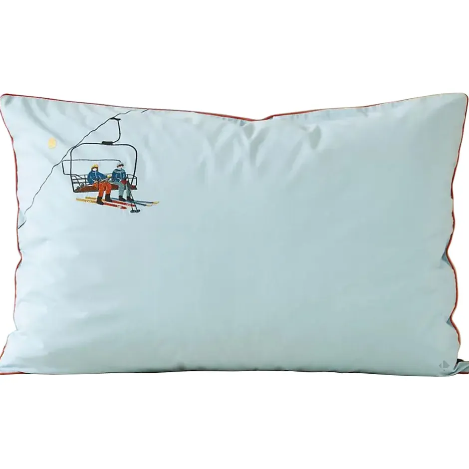Linnea Taie d'oreiller brodée 50x80 cm en percale de coton PASSE MONTAGNE bleu givré