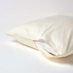 Homescapes Taie d'oreiller ivoire 100% coton égyptien 200 fils, 60x60 cm -