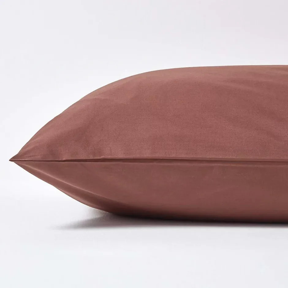 Homescapes Taie d'oreiller marron chocolat 100% coton égyptien 200 fils, 40x80 cm - Clearance