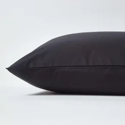 Homescapes Taie d'oreiller noir 100% coton égyptien 200 fils, 50x75 cm - Best