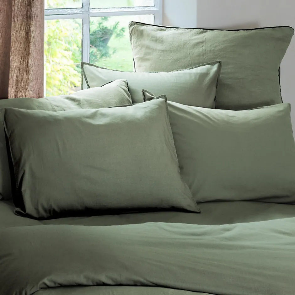 Linnea Taie d'oreiller PALACE pur coton lavé 65x65 cm uni vert mousse