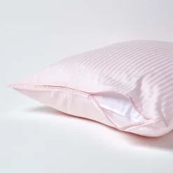 Homescapes Taie d'oreiller rose satin rayé en coton égyptien 330 fils, 80x80 cm - Clearance