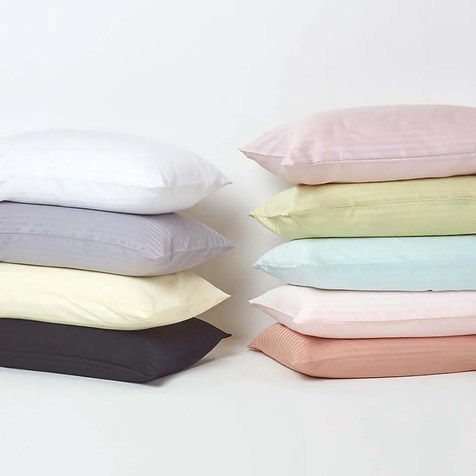 Homescapes Taie d'oreiller rose satin rayé en coton égyptien 330 fils, 40x80 cm -