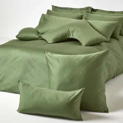 Homescapes Taie d'oreiller vert mousse en coton égyptien bio 400 fils, 60x60 cm -