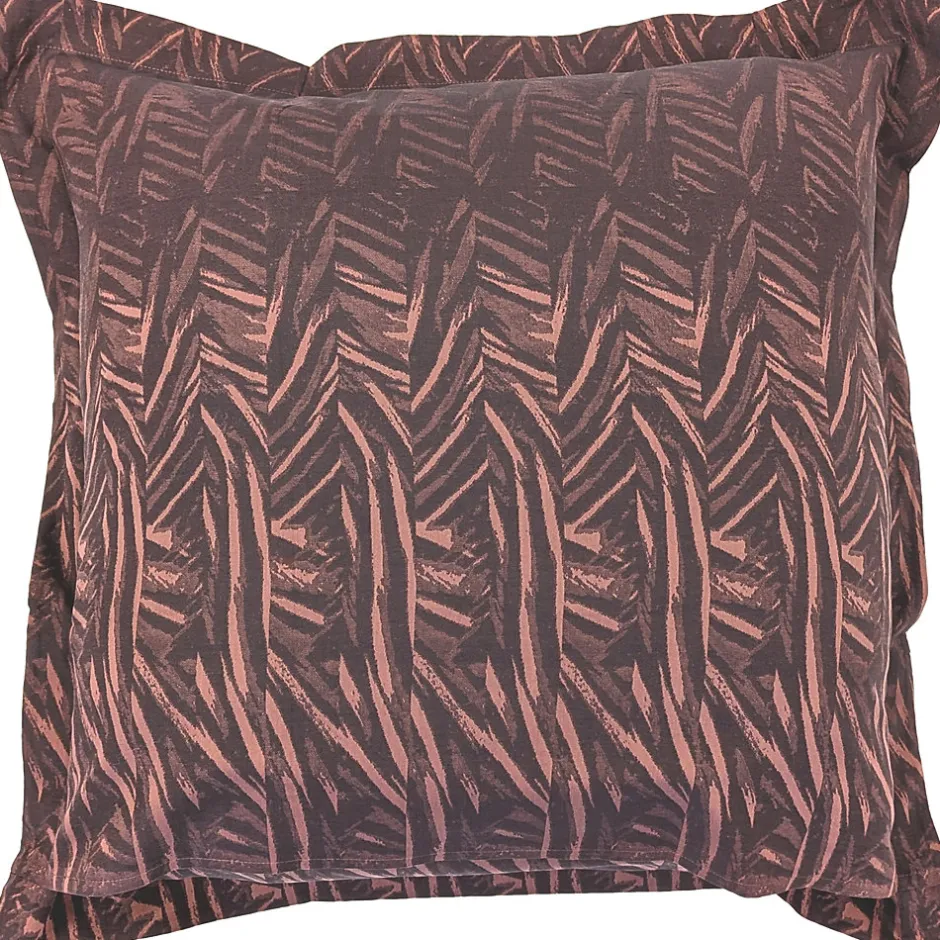 Linnea Taie d'oreiller 65x65 cm Satin de coton OPERA Marron foncé