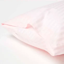 Homescapes Taies d'oreiller enfant rose satin rayé en coton égyptien 330 fils, 40x60 cm, lot de 2 - Outlet