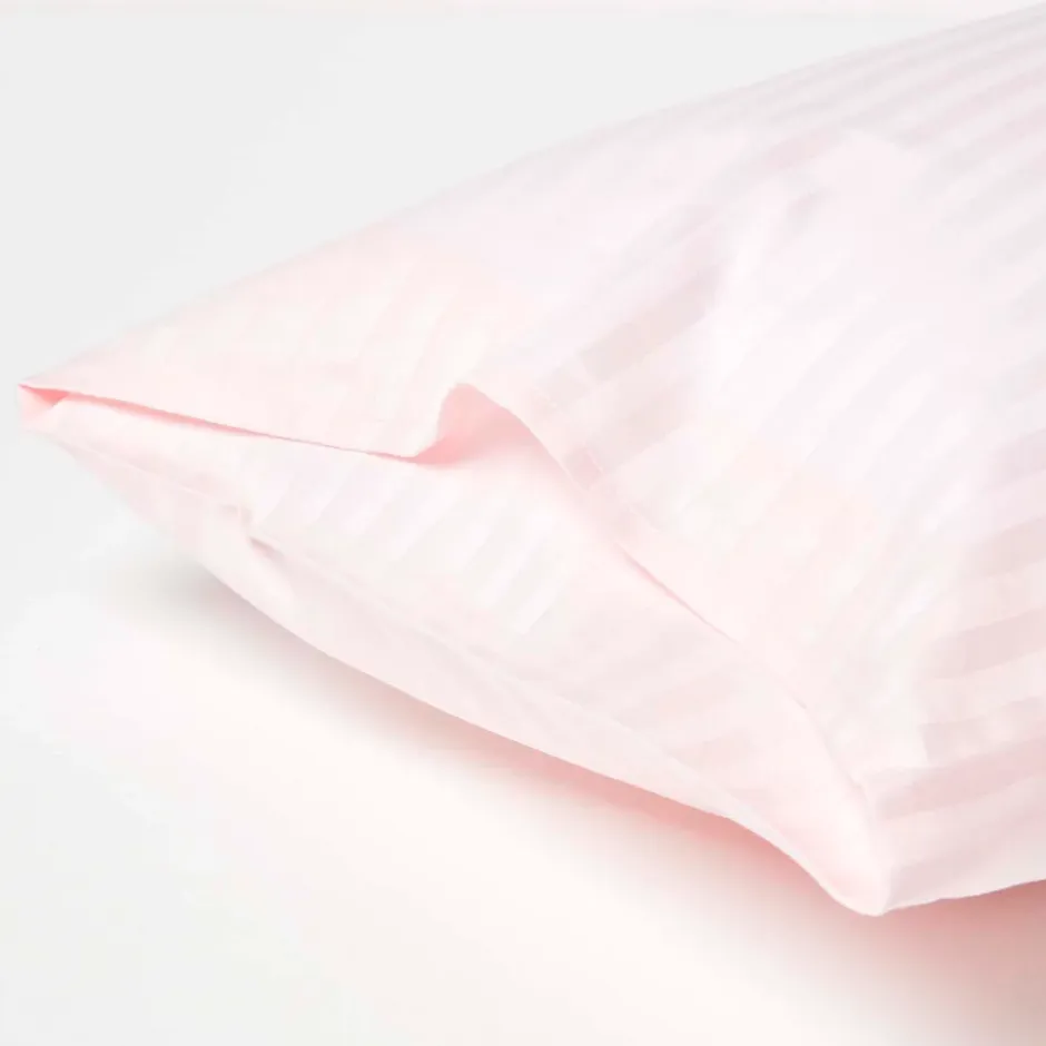 Homescapes Taies d'oreiller enfant rose satin rayé en coton égyptien 330 fils, 40x60 cm, lot de 2 - Outlet